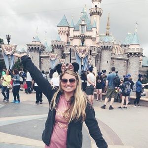 Meet your Posher, Kaitlyn